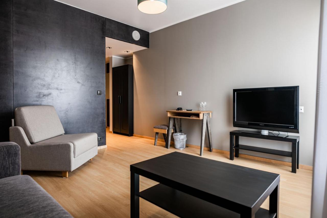 Johan Design & Spa Hotel Kuressaare Exterior photo