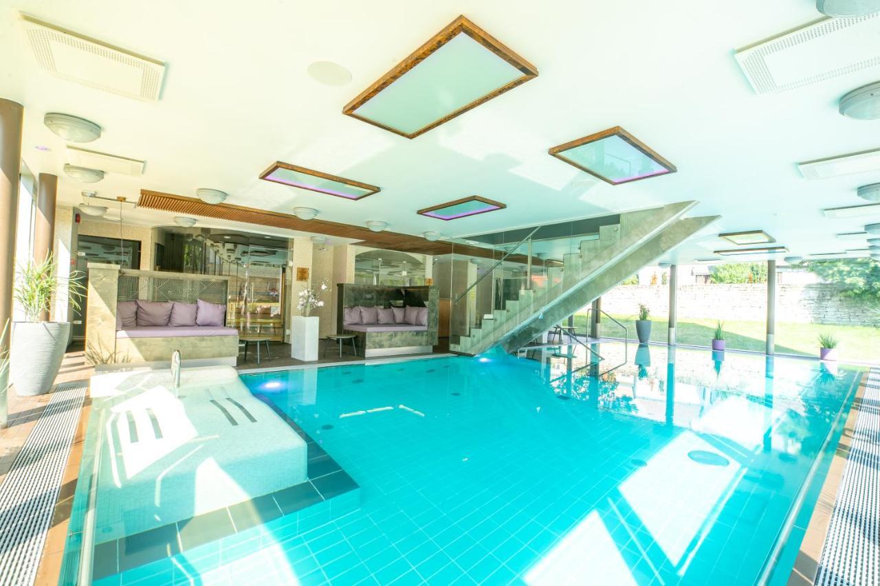Johan Design & Spa Hotel Kuressaare Exterior photo