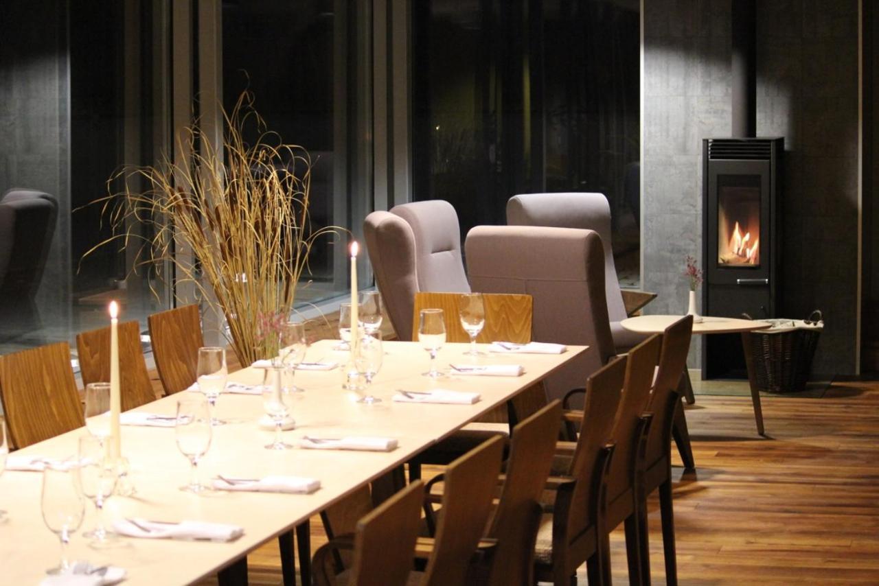 Johan Design & Spa Hotel Kuressaare Exterior photo