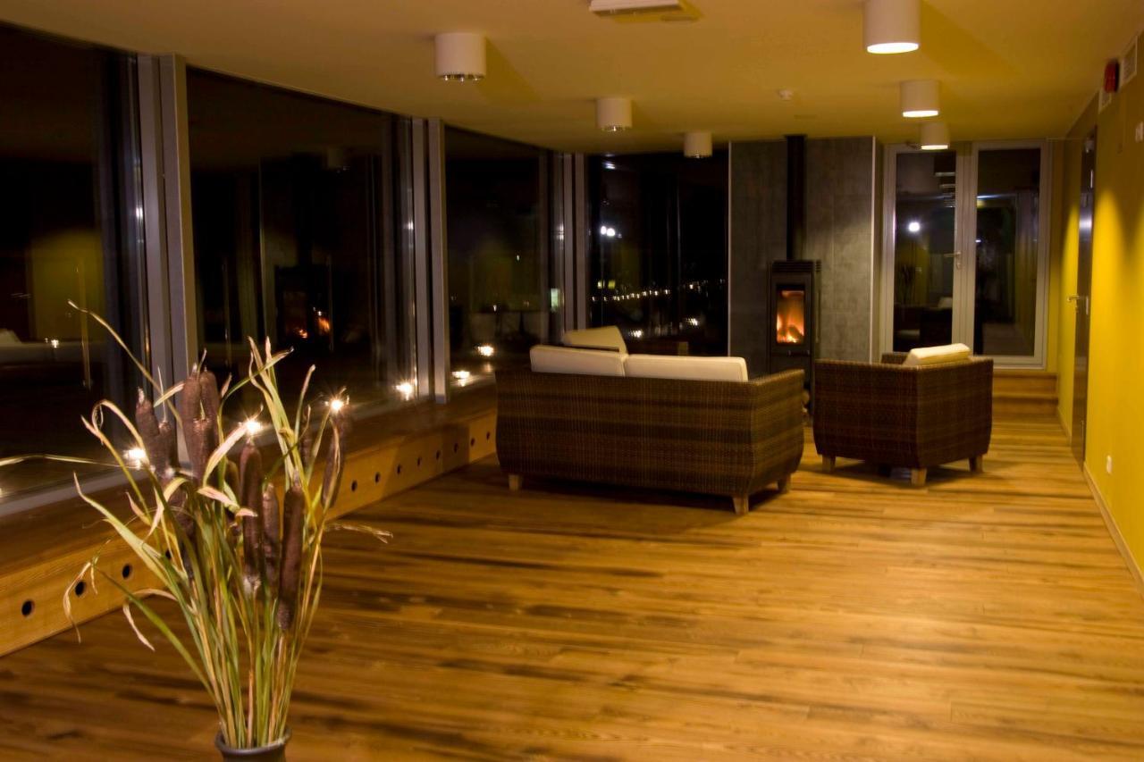 Johan Design & Spa Hotel Kuressaare Exterior photo