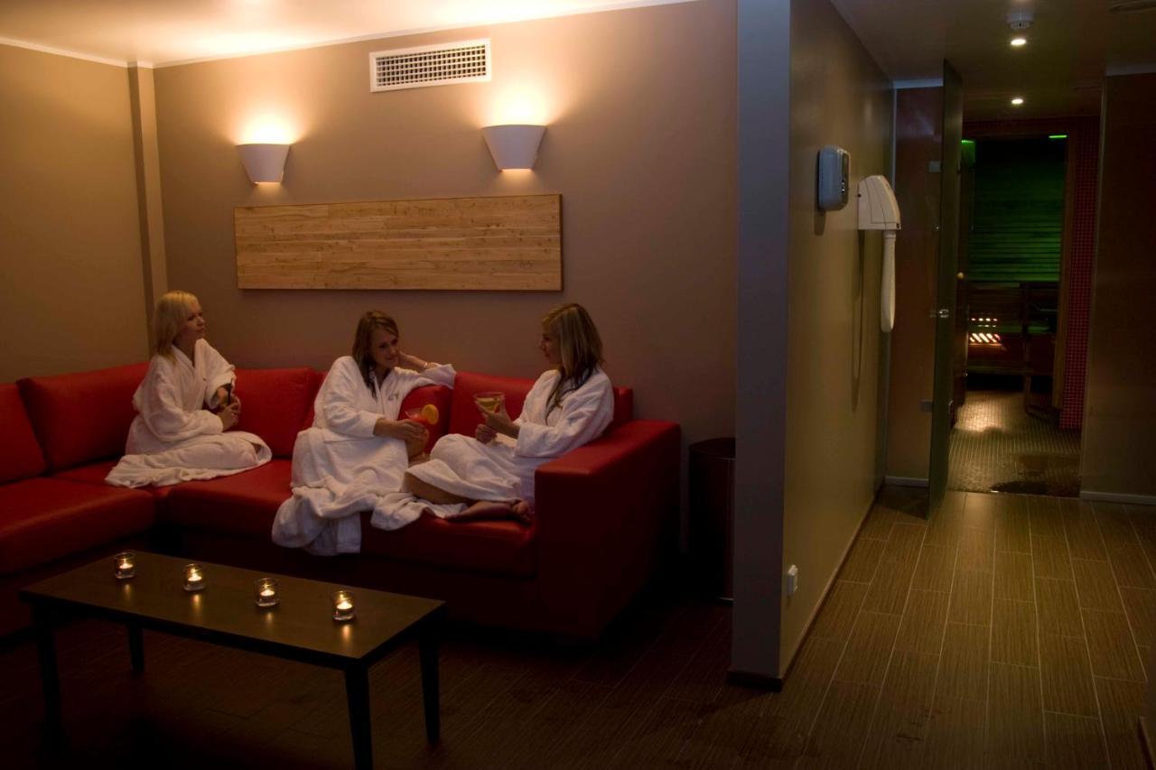 Johan Design & Spa Hotel Kuressaare Exterior photo